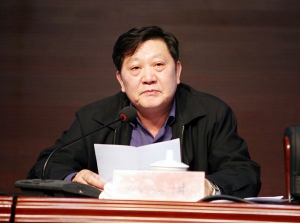 揚(yáng)州：校車安保機(jī)制正在建立