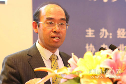 徐長(zhǎng)明:我國(guó)汽車(chē)增長(zhǎng)還有10年平穩(wěn)快速發(fā)展期