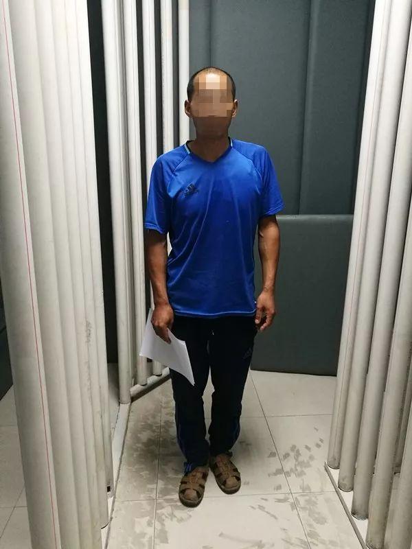【覆車之戒】大膽“黑校車”上路被查，遼源交巡警開出“萬元罰單”