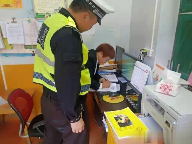 安康漢陰交警：“嚴管、嚴抓、細排查、強宣傳”規(guī)范校車管理為學(xué)生撐起安全防護傘