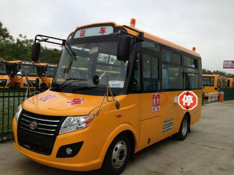 羅山一校車發生交通事故，安全駕駛再敲警鐘！