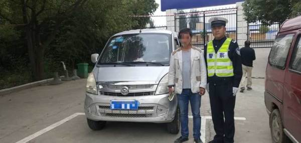 漯河：巧！同一個地點，倆陳姓“黑校車”駕駛員同時被查