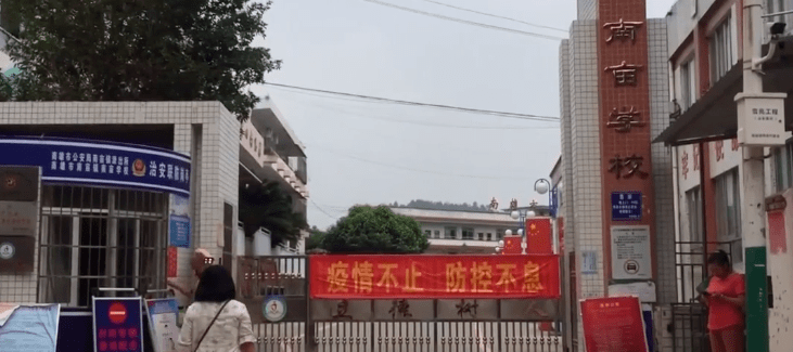 廣東：韶關(guān)這地的農(nóng)村校車核載19人,實(shí)載39名學(xué)生,家長(zhǎng)擔(dān)心安全問題