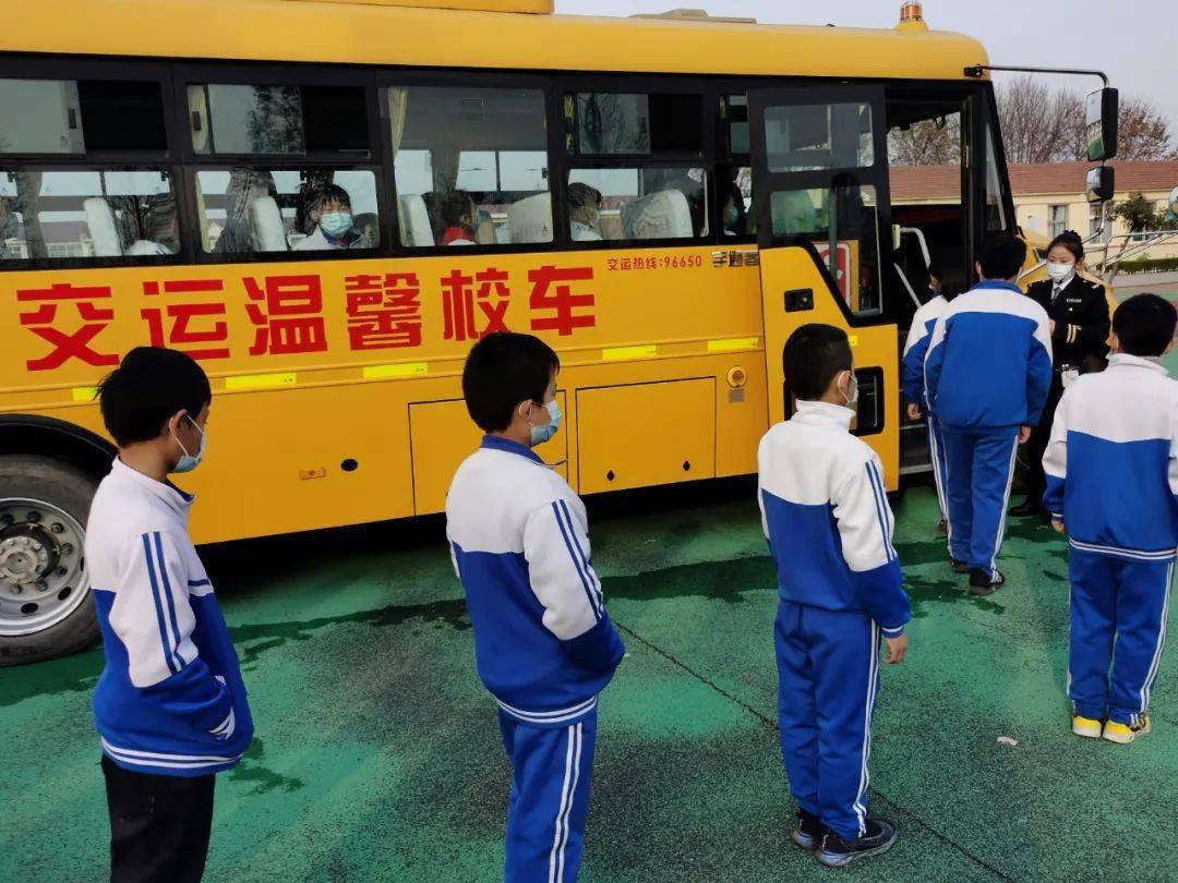 山東：交運(yùn)243部校車啟動(dòng)常態(tài)化疫情防控演練