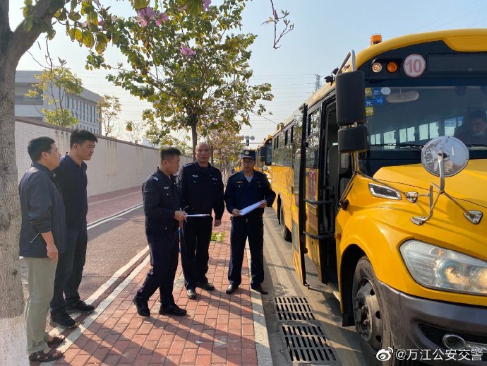 東莞萬江：新學(xué)期開學(xué)在即，進(jìn)一步加強(qiáng)校車安全管理工作