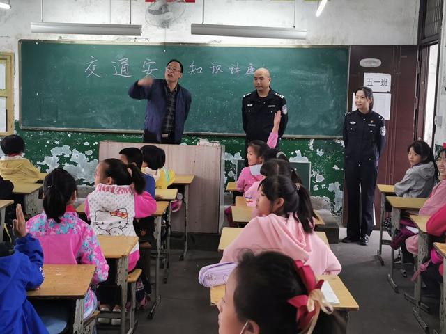 嚴查、嚴管、嚴懲，共筑牢校車安全