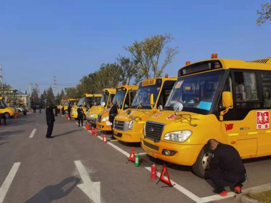 【警務(wù)快訊】泗洪縣召開2021年秋季校車安全管理工作會(huì)議