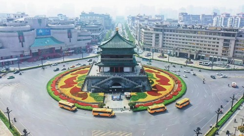 用十年探索守護上學(xué)之路 西安新星校車堅守的責(zé)任