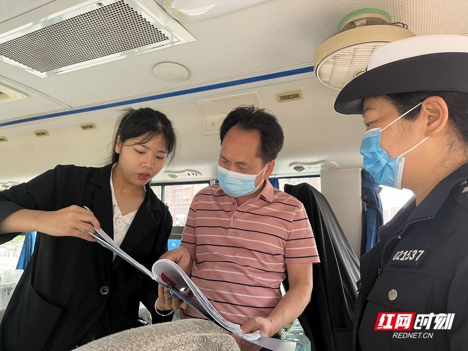 加固學生出行“安全鎖” 蒸湘區(qū)開展校車安全專項整治行動