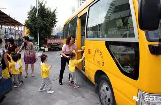11名中韓兒童命喪車禍，血的教訓(xùn)何時才能避免？