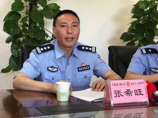 江西?。鹤⒁饬?！嚴查校車8類將同違法行為 市民舉報可獲獎勵
