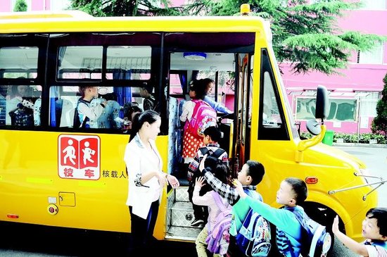 襄陽(yáng)開展學(xué)校校車租賃業(yè)務(wù) 三所學(xué)校首次嘗鮮