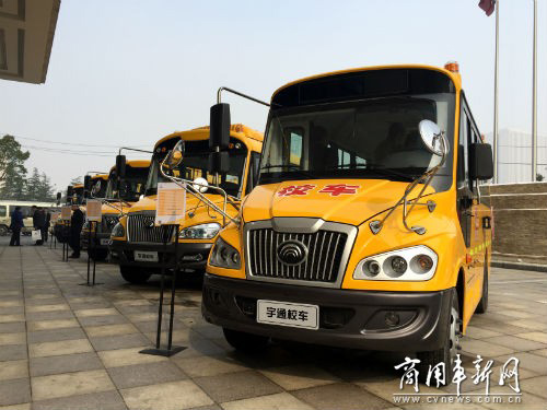 瘋狂校車直面瘋狂測試 宇通表示很淡定