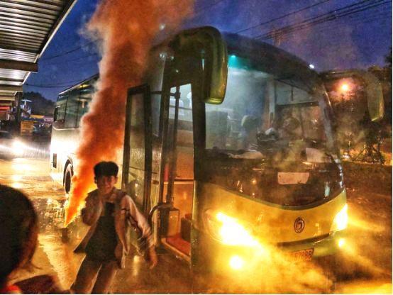 校車(chē)安全知識(shí)，小朋友乘坐校車(chē)要注意什么？