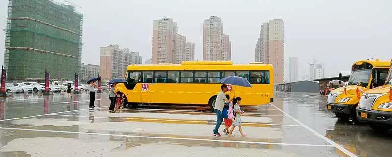 【實例】如何用41臺校車接送50000名學(xué)生？