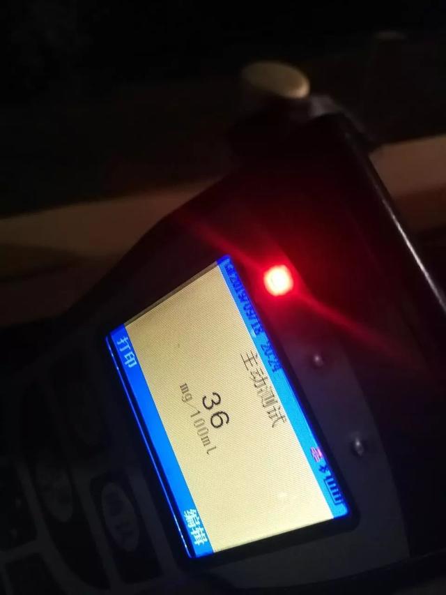 湘潭一校車司機酒駕心存僥幸“走捷徑”，交警蜀黍：沒想到吧？