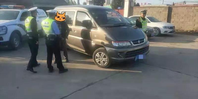 臨沂這個幼兒園的“黑校車”，拿學(xué)生生命當(dāng)“兒戲”