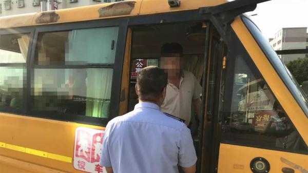 珠海這臺(tái)車(chē)被交警連追3天剛剛落網(wǎng)！車(chē)主忽略這事?lián)p失兩萬(wàn)……