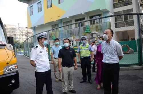 深圳市教育局聯(lián)合多個(gè)部門開展校車安全隱患排查整治工作