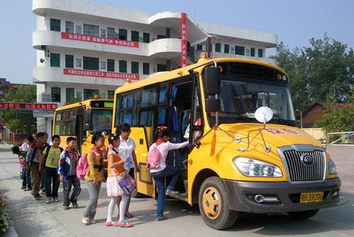 壟斷公交線路、打罵校車(chē)司機(jī)……黑龍江省哈爾濱市呼蘭丁某惡勢(shì)力犯罪團(tuán)伙覆滅