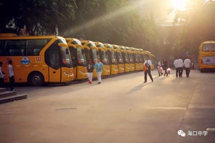 疫情期間開(kāi)學(xué)，校車安全不容松懈