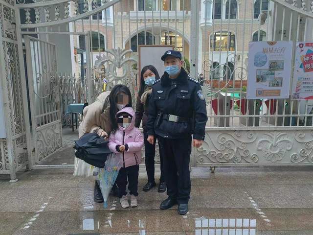 4歲“神獸”上錯校車，民警快速幫忙找回