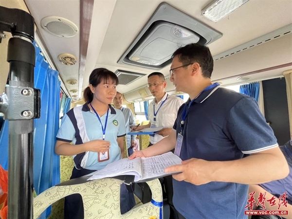 武陵區(qū)教育局：強化校車安全管理 確保校車安全運行