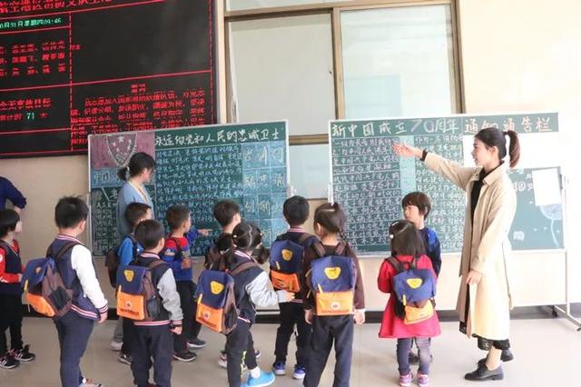 英迪國(guó)際幼兒園消防活動(dòng)系列之——“我心中的消防員”