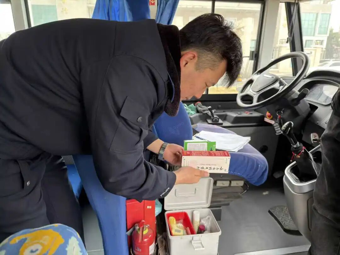 開學季丨警校聯動筑防線 平安護航開學季